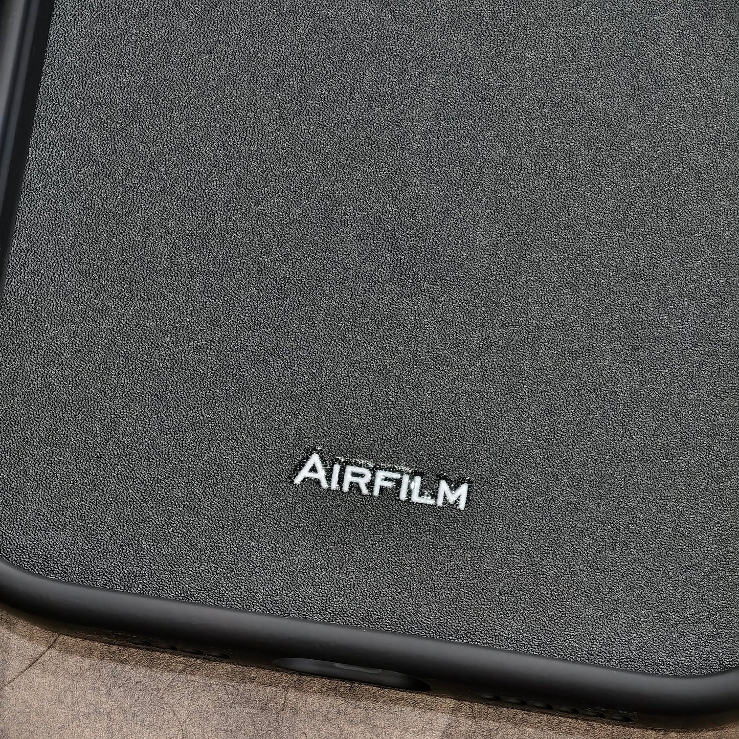 Airfilm品牌 - 古銅金拉絲磁吸手機殻