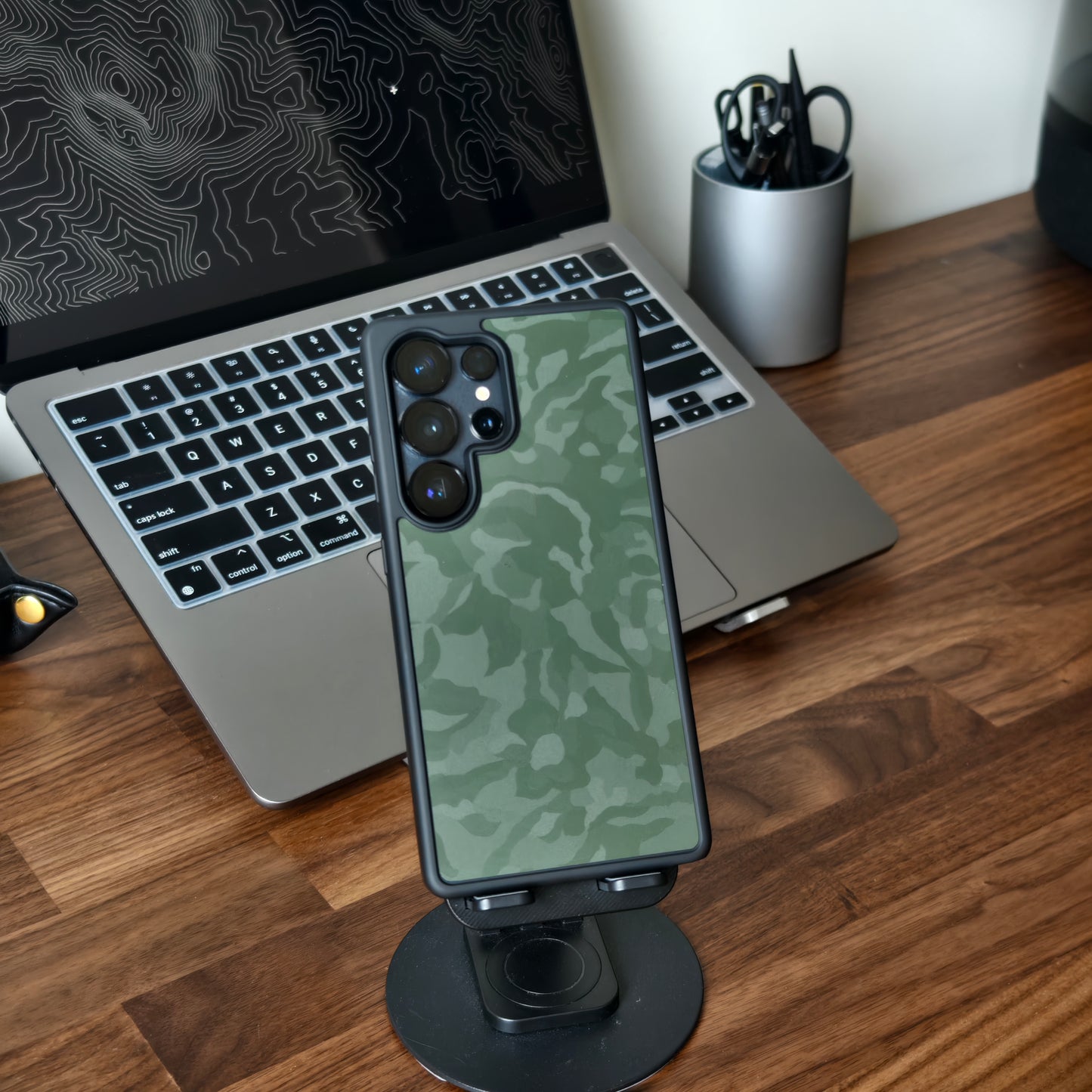 Airfilm品牌 - Defender Magsafe Case Green Camouflage 軍綠迷彩