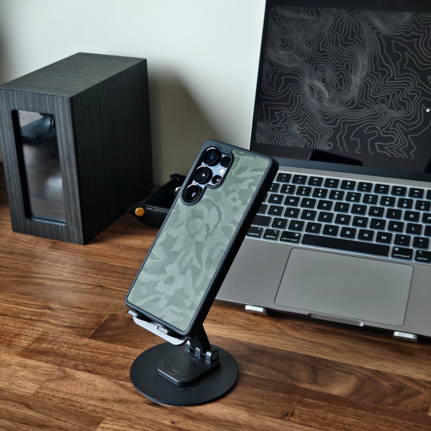 Airfilm品牌 - Defender Magsafe Case Green Camouflage 軍綠迷彩