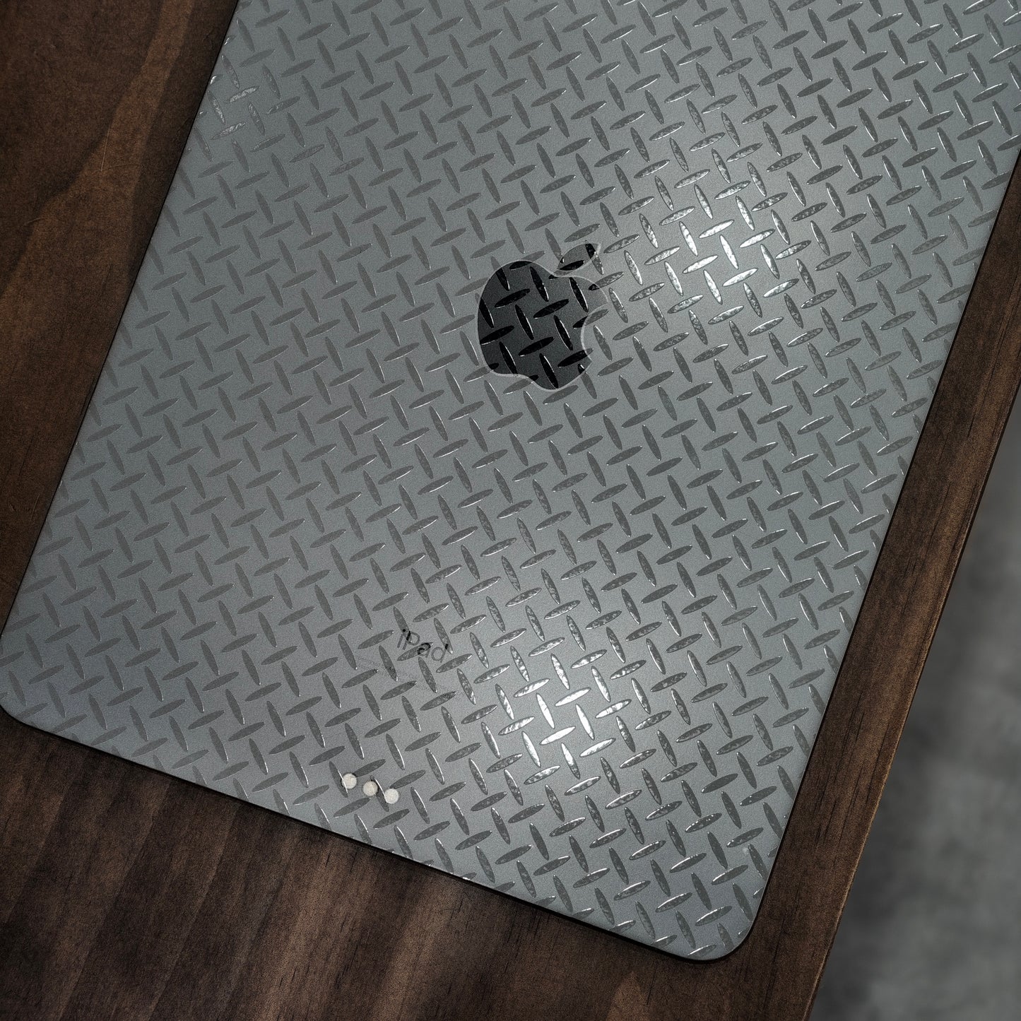 工業風金屬板 Industrial-chic steel floors