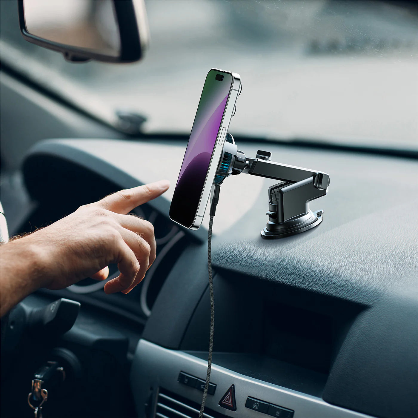 Amazingthing品牌 - 無線磁吸冰感汽車充電器
