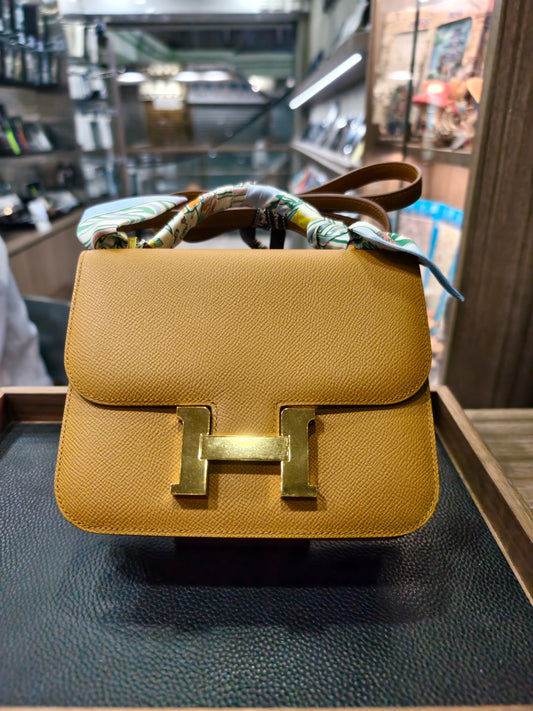 Hermès Constance 金屬扣貼膜